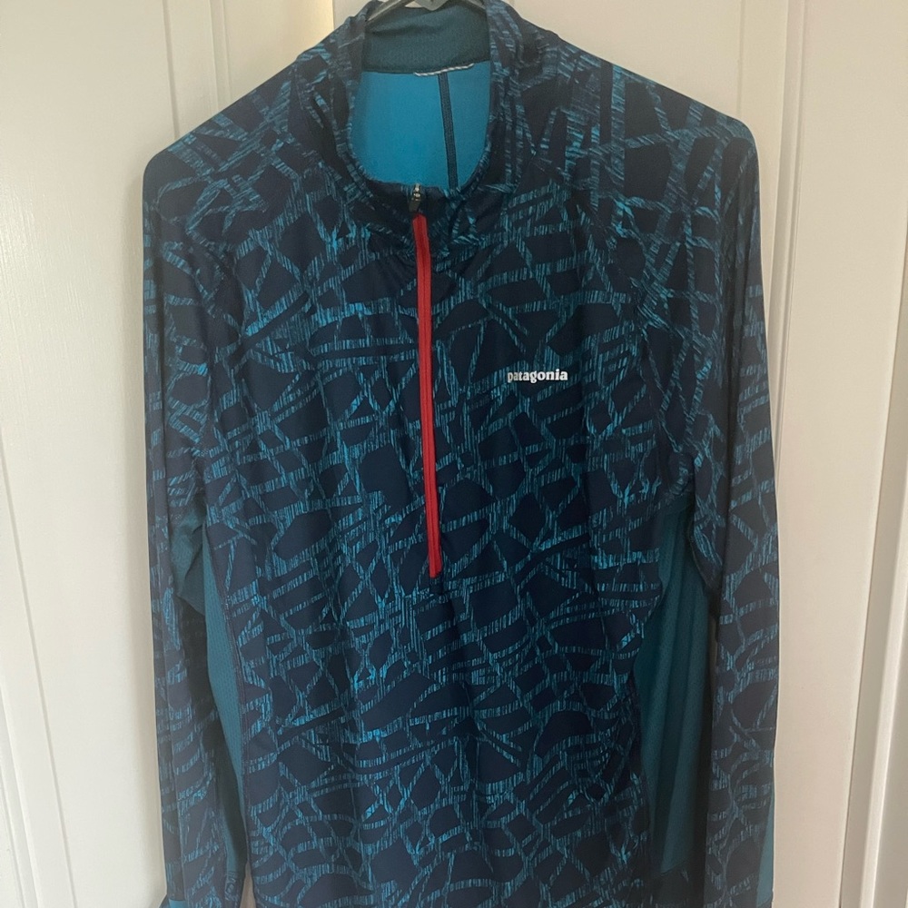 Mens Patagonia workout shirt